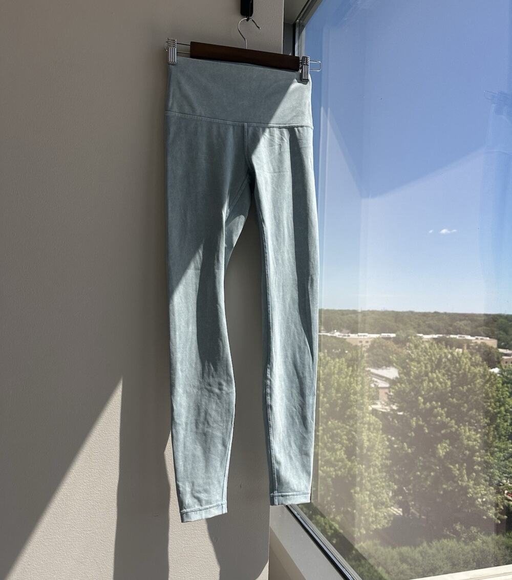 Lululemon Athletica Blue Women's Ankle Leggings Regular Size 4